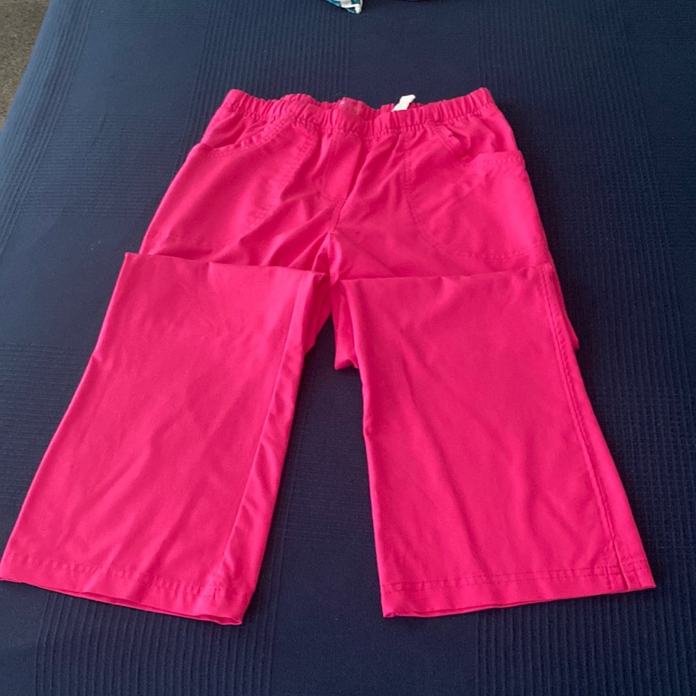 Scrub bottoms Urbane Ultimate. Made in Egypt Petite Medium. Excellent Condition.